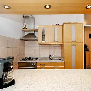 Ita Apartman